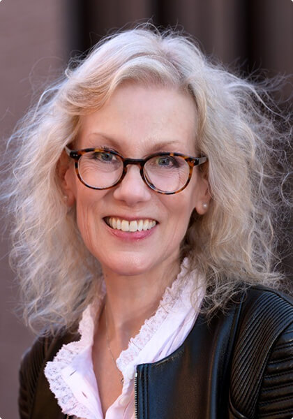 Lesley-Anne Long