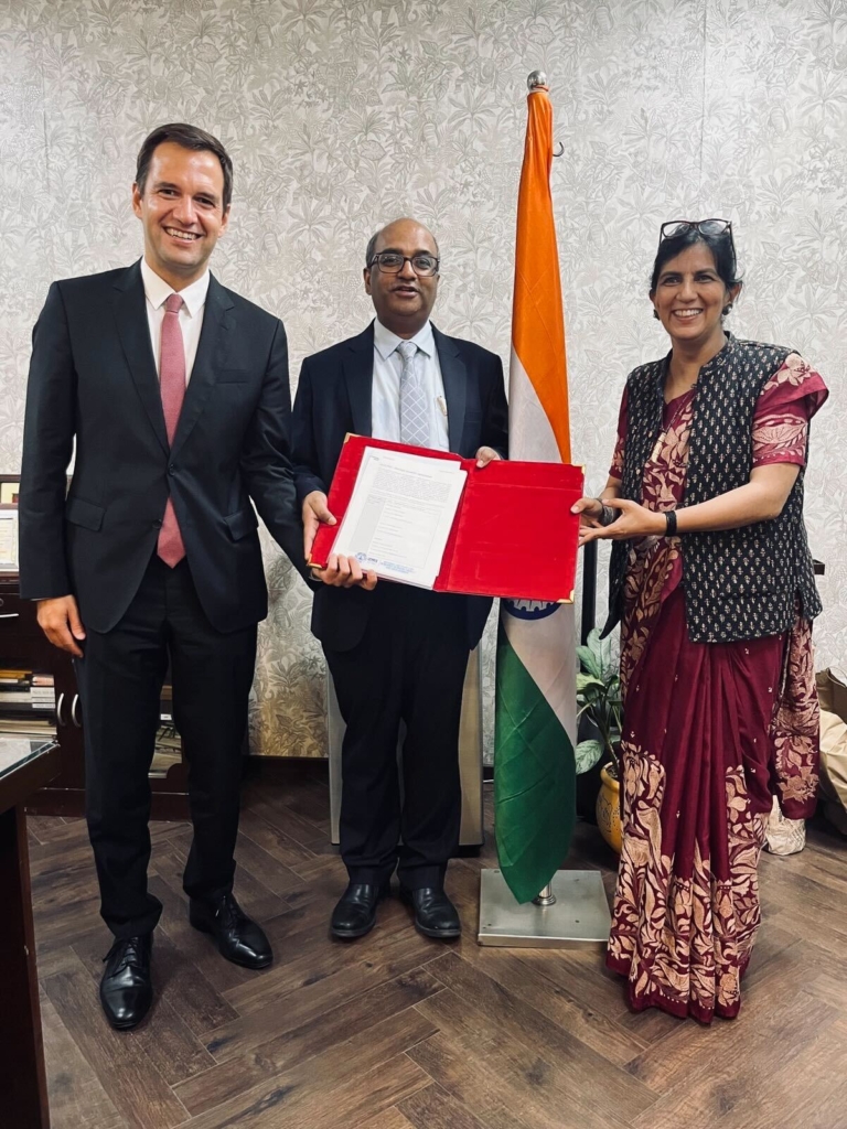 Ricardo Meeting with Secretary of State Abhishek Singh - Ministry of Electronics and Information Technology, and Mona Duggal, India