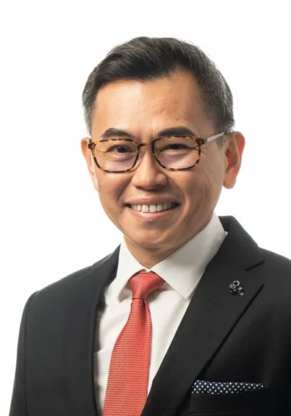 Dr. Raymond Chua
